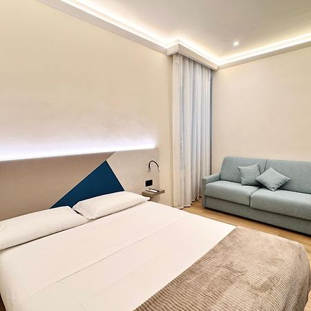 Honeycomb Guesthouse Rome Bagian luar foto