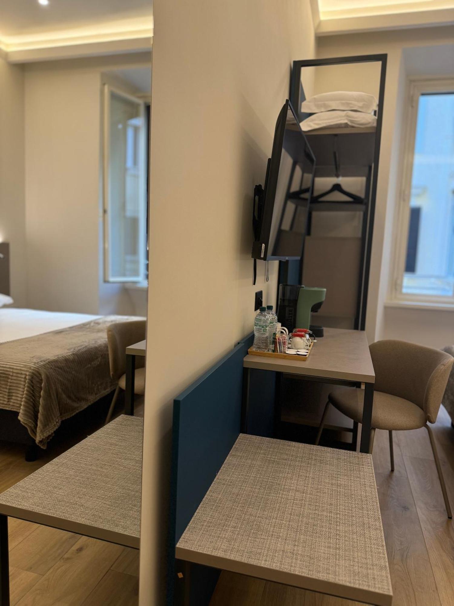 Honeycomb Guesthouse Rome Bagian luar foto