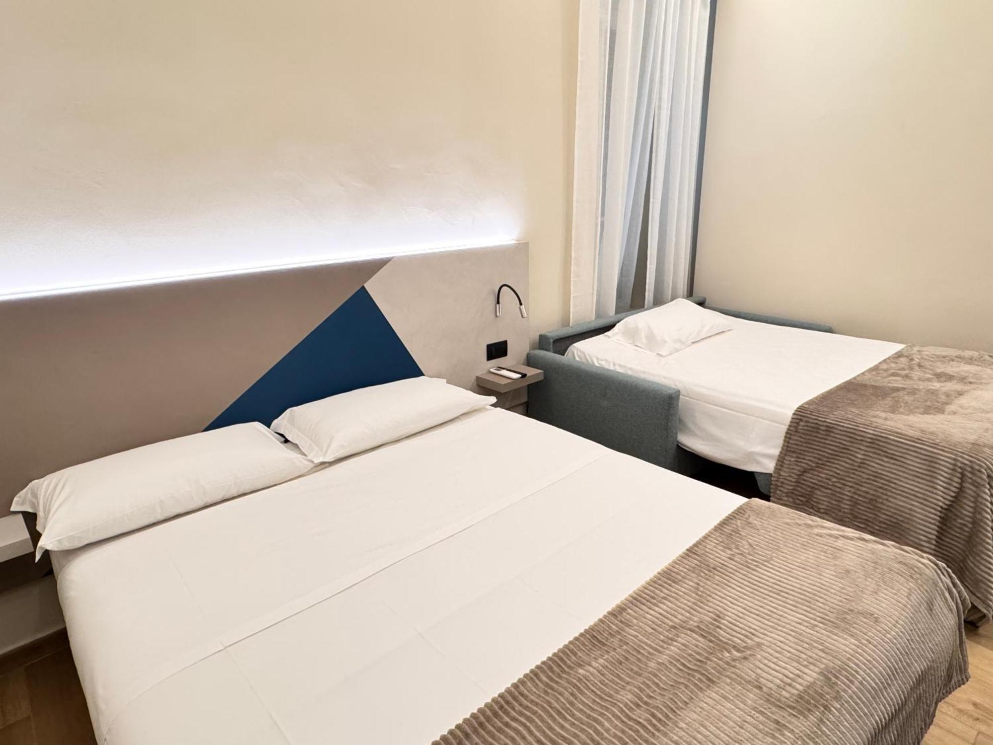 Honeycomb Guesthouse Rome Bagian luar foto