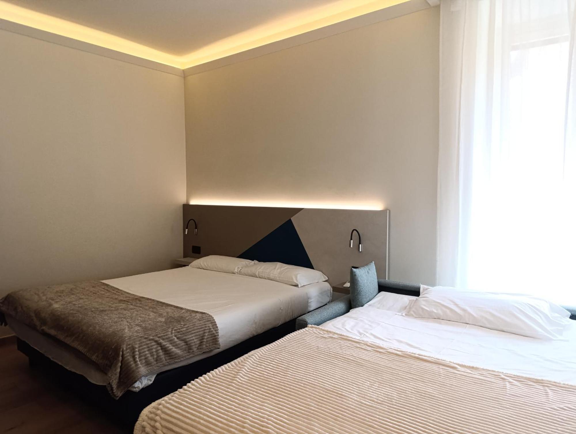 Honeycomb Guesthouse Rome Bagian luar foto