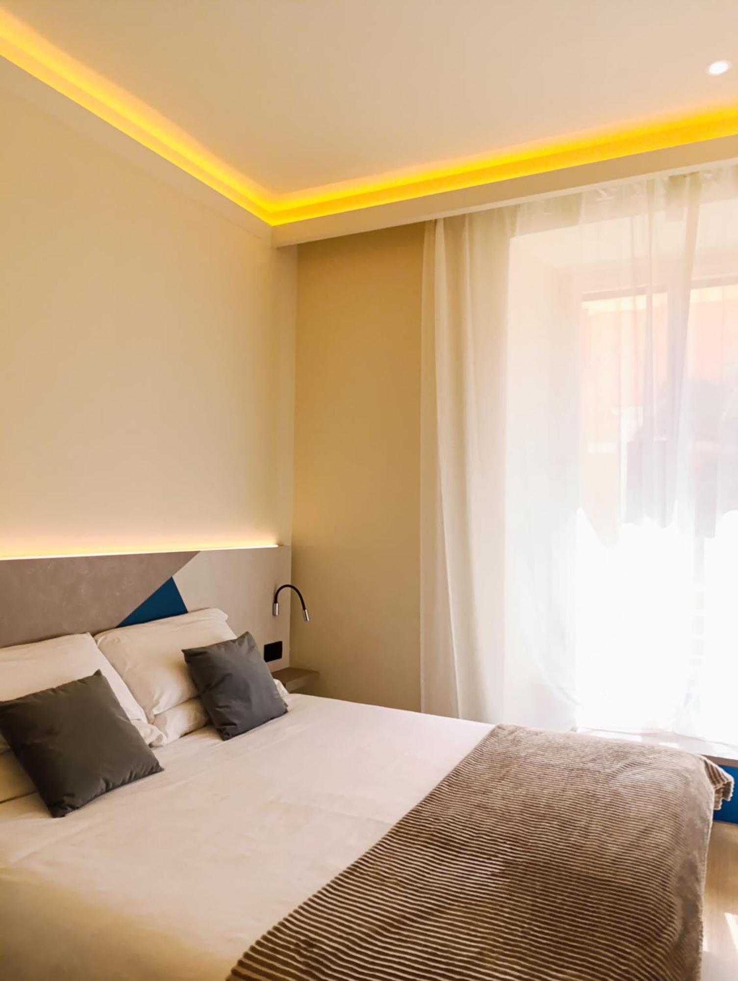 Honeycomb Guesthouse Rome Bagian luar foto